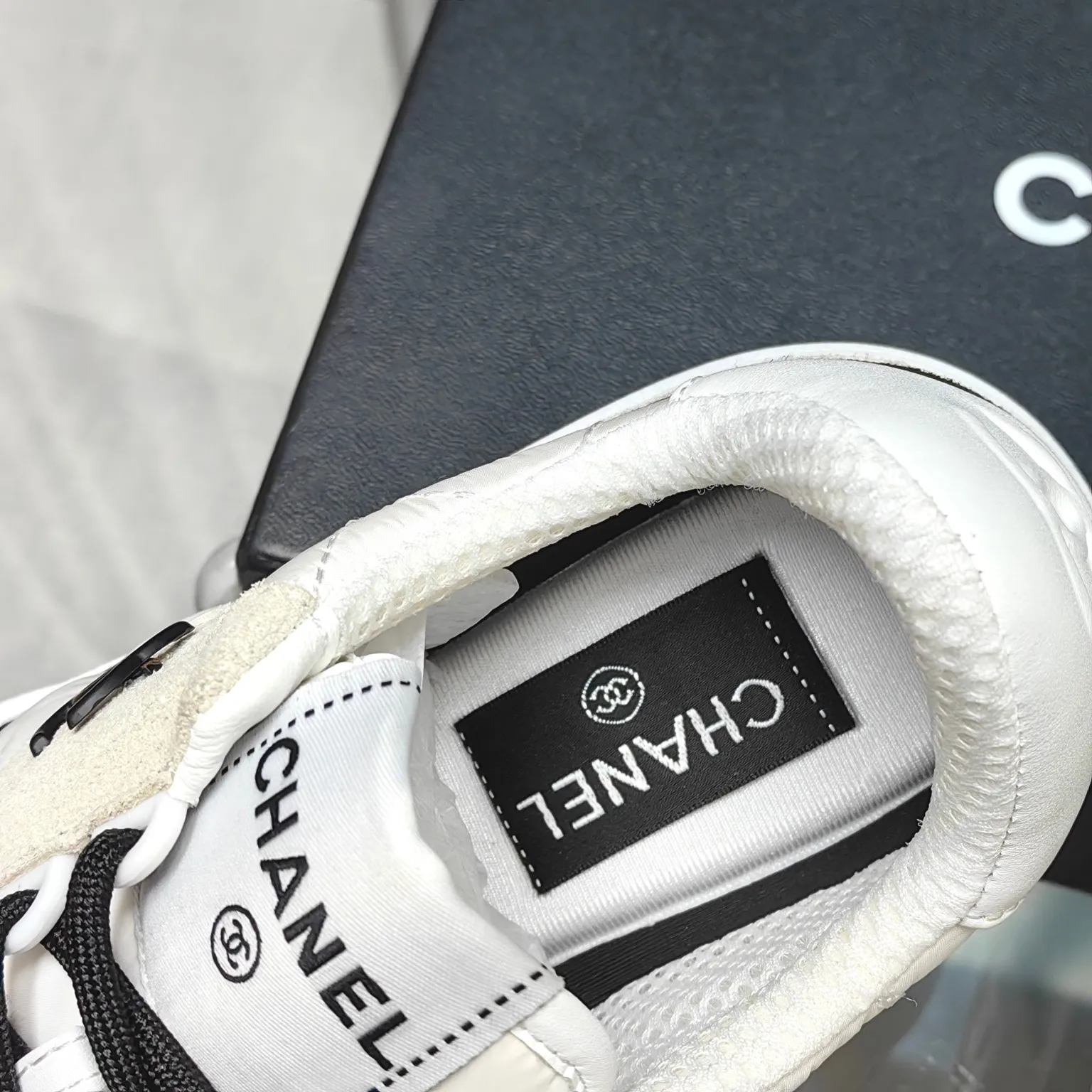👟👟Ex-factory price 520👟👟 Women's Shoes Women's Clothing Women's Shoes Women's Clothing Women's Shoes Factory Men's Style ➕10 Chanel Chanel - 2023 Counter Top Casual Sports Shoes This classic design; the upper is electro-embroidered with a variety of craftsmanship; the outsole is fashionable and sporty; it is unusual to incorporate a variety of color matching elements... The diversified mix and match is very beautiful and versatile, and can be used for leisure, fashion, sports, and outdoor. Counter boutique packaging complete set for women 35-40 and men 39-45 (44.45 size custom-made)
